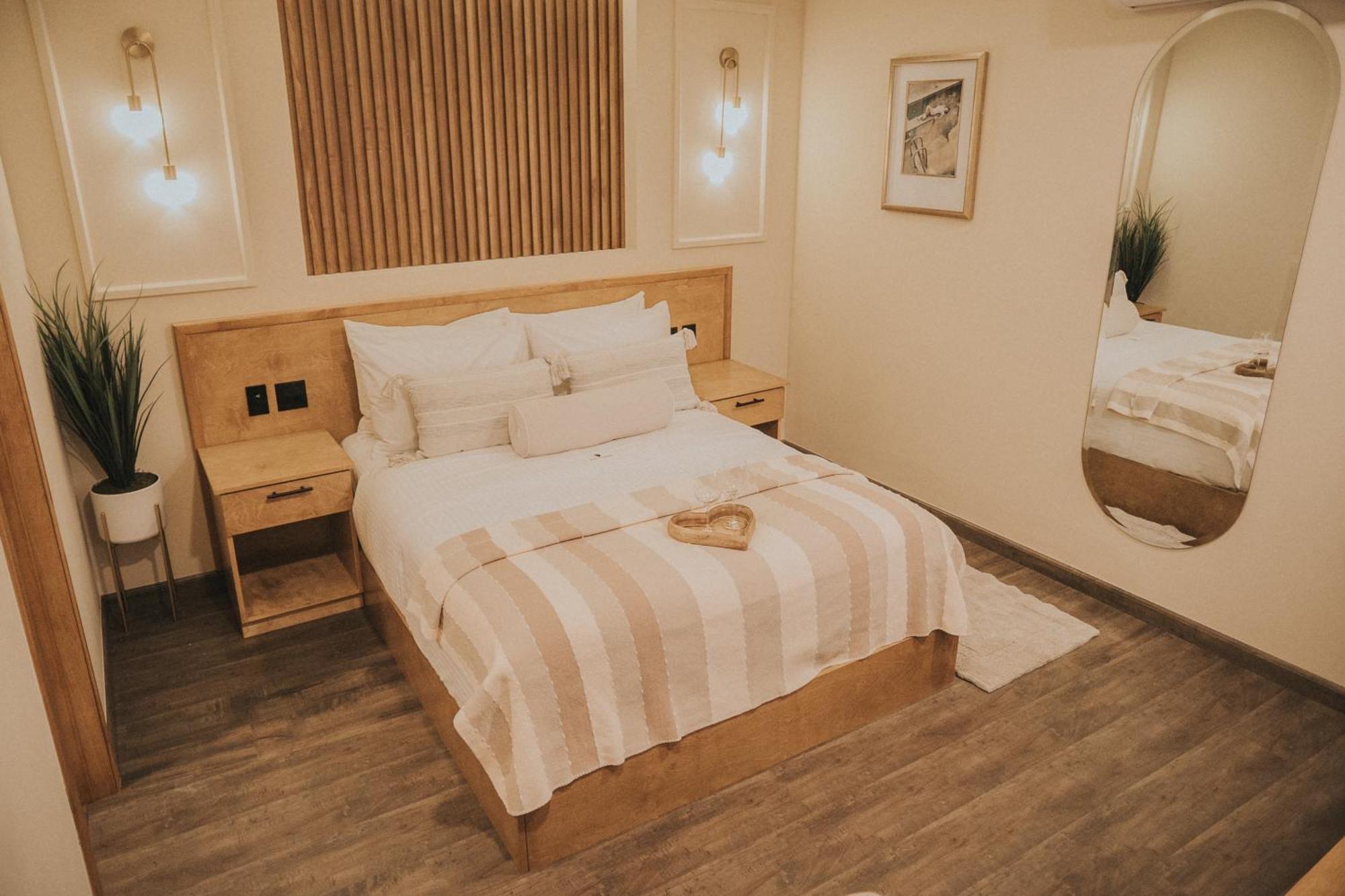 Jules & Laurent Hotel Contemporaneo Ensenada Bagian luar foto